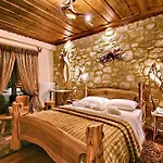 En Dimitsani 4*