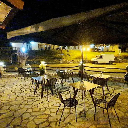 En Dimitsani Casa de hóspedes Dimitsana