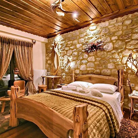 En Dimitsani 4*