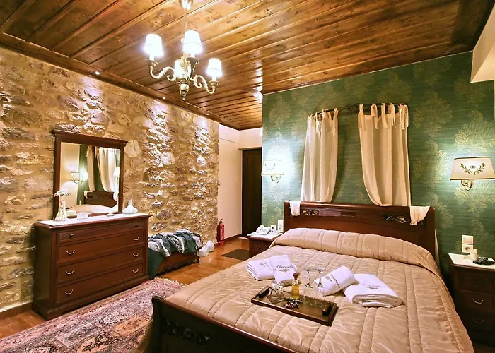 Gasthuis En Dimitsani 4*